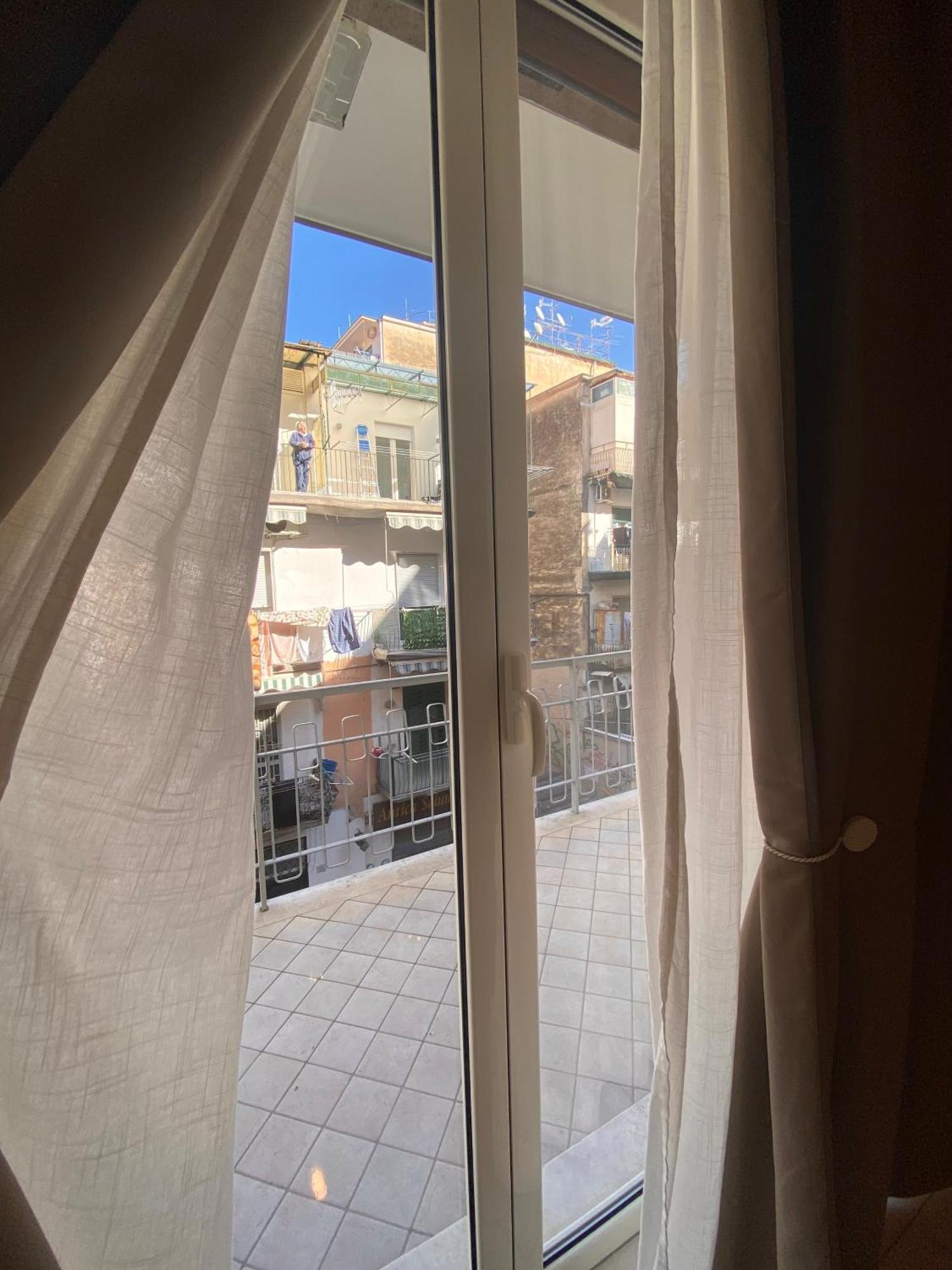 Bed and Breakfast La Dimora Di Marti " Vicino Al Centro Storico Di Napoli" Екстер'єр фото